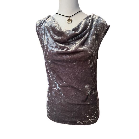 306. NWOT DKNY CRUSHED VELVET GRAY SLEEVELESS COWL NECK WOMENS TOP MSRP $49 - Picture 5 of 9
